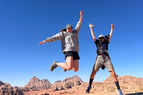 Wadi Rum: 2-Day Southern Desert Tour, Camel & Stargazing