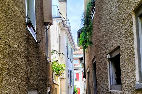 Zurich Private Tour: Dark History, Witches & Executions Zurich: Dark History, Crime, Torture & Execution Tour