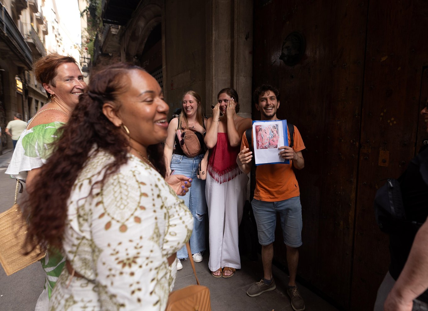Barcelona: Tapas byvandring med mad, vin og historie