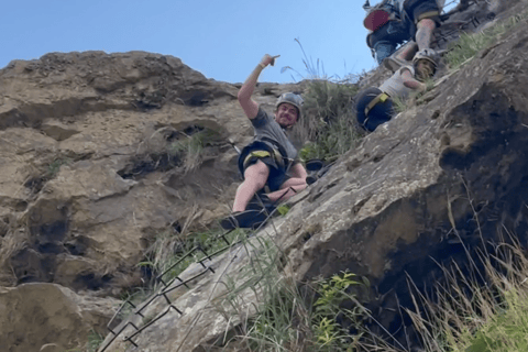 Von Medellín: Wasserfälle und Zipline Spüre das Abenteuer in jedem Sprung!