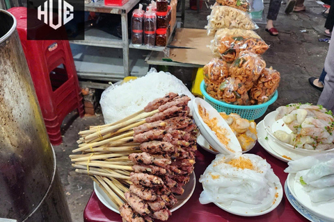 Hue: Excursão gastronómica a pé com serviço de busca no hotel e guia localTour gastronómico de rua em Hue de bicicleta