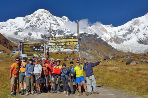 Caminhada até o acampamento base do Annapurna, NepalCAMINHADA AO ACAMPAMENTO BASE DO ANNAPURNA, NEPAL