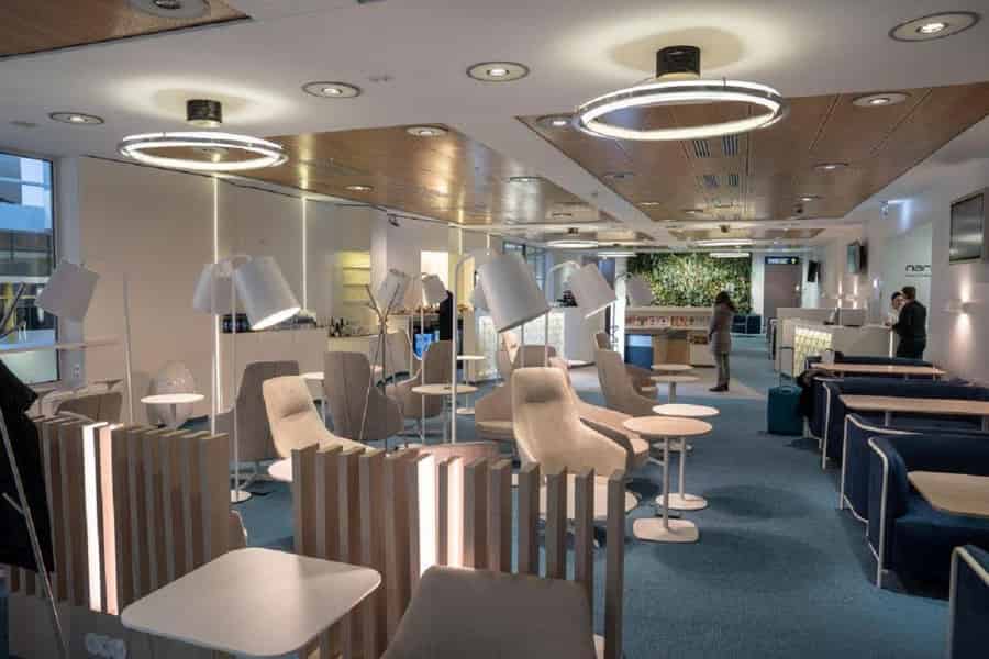 VNO: Zugang zur Narbutas Lounge am internationalen Flughafen Vilnius. Foto: GetYourGuide