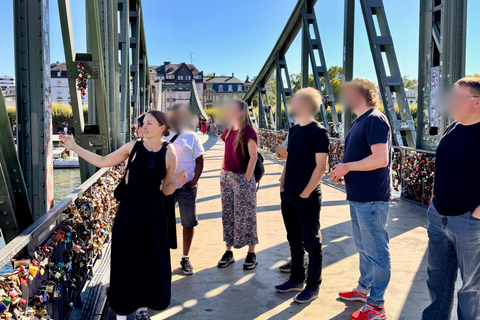 本地导游带你踏上法兰克福导览之旅（英语，历史）本地导游带你踏上法兰克福历史导览之旅（英语）