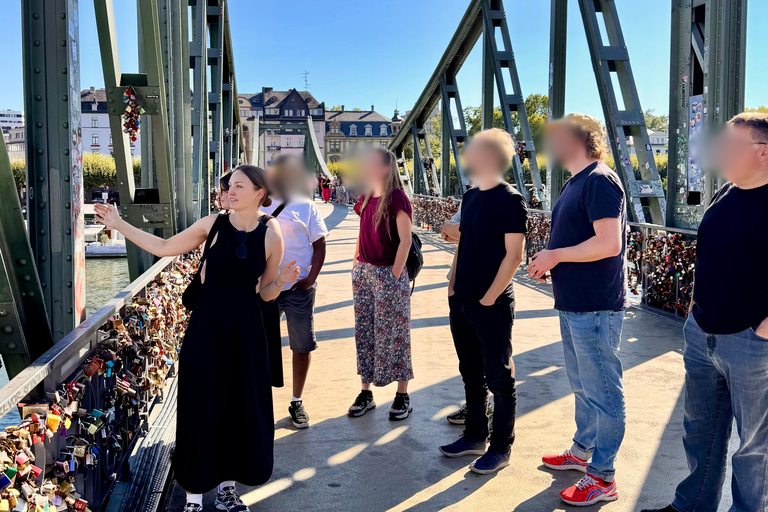 本地导游带你踏上法兰克福导览之旅（英语，历史）本地导游带你踏上法兰克福历史导览之旅（英语）