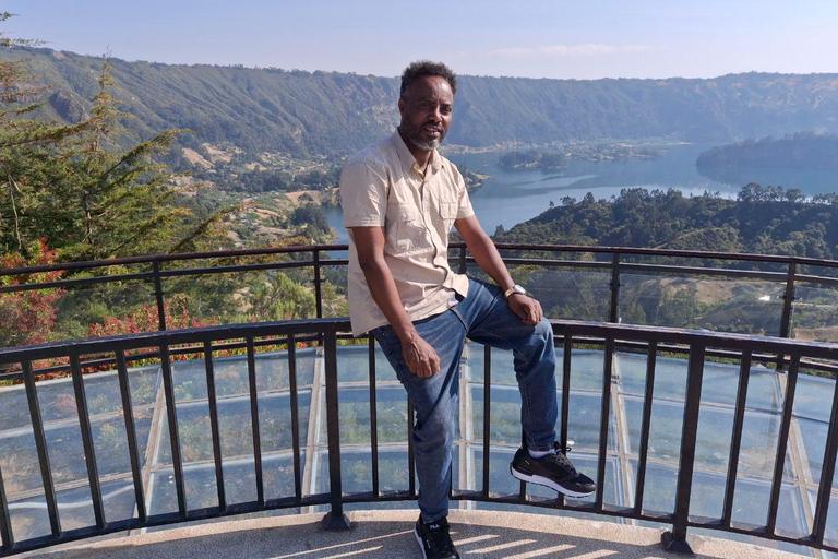 Wonchi Crater Lake Hiking Boat & Village Experience 2 Day