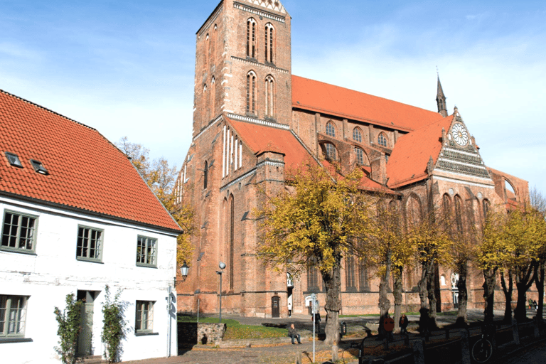 Wismar: Express Walk with a Local in 60 minutes 60-minute tour