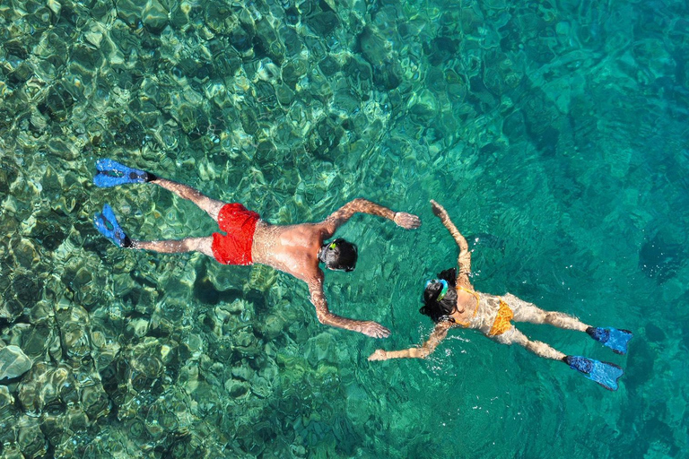 Phuket or Kha Lak: Phi Phi Island Premium Catamaran Tour Pickup from Khaolak Area