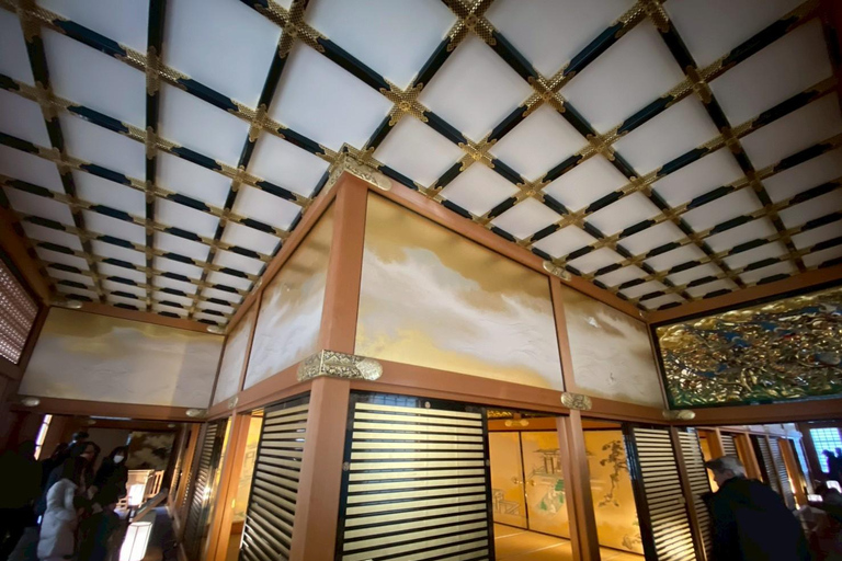 Nagoya’s Cultural Gems: Castle and Historic Residences