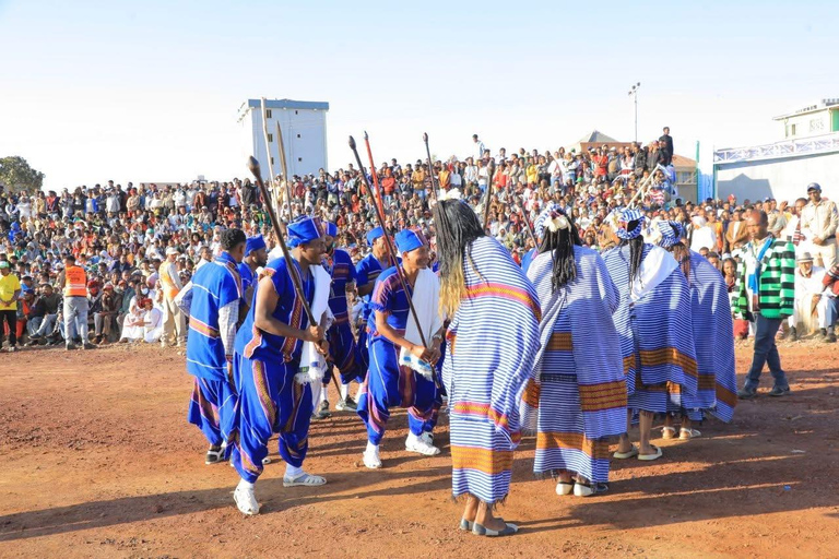 Addis Ababa: Jazz Bar Tour with Live Music and Dinner