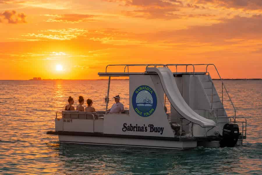 Siesta Key: 2-stündige Sonnenuntergangsfahrt. Foto: GetYourGuide Siesta Key: 2-stündige Sonnenuntergangsfahrt. Foto: GetYourGuide