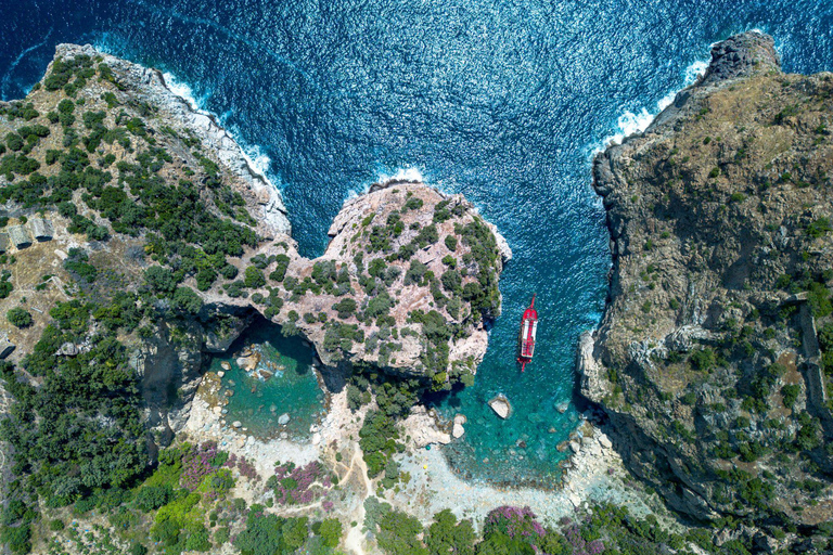 Alanya Hidden Coves & Blue Lagoon Cruise