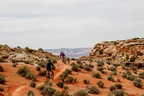 Moab: E-Bike Through Town and Adventure Through the Desert