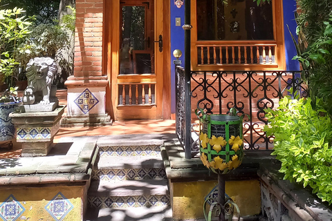 Coyoacan, Histoire et Vie d'un Quartier MagiqueCoyoacan, histoire et vie d'un quartier enchanteur