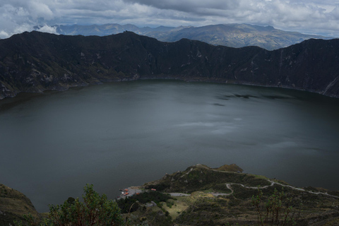 Da Quito: Tour di un giorno della laguna di Quilotoa con pranzo