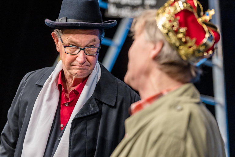 Comedy Dresden: Ticket for the comedy "Zwei Genies am Rande des Wahnsinns"