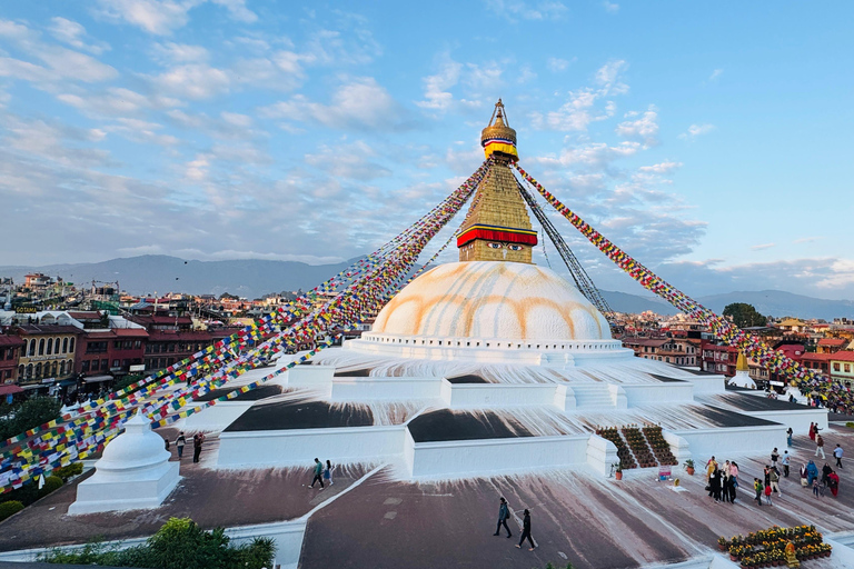 Kathmandu: Nagarkot Sunrise, Boudhanath & Pashupatinath Tour