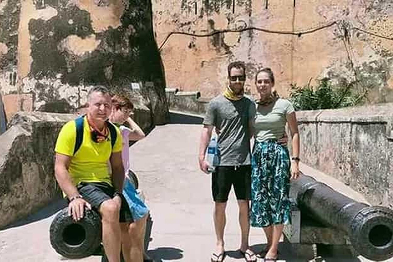 Aluga um guia local para uma experiência de turismo em Mombaça.