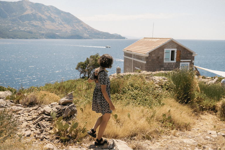 Budva: Kayak & Hike Experience on Sveti Nikola Island