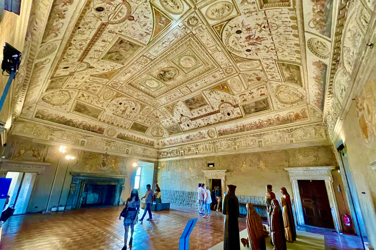 Castel Sant'Angelo - De tombe van Hadrian Privé rondleidingRome: 2 uur durende privétour Castel Sant'Angelo