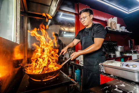 Manila Meals Food Tour with 15+ Tastings