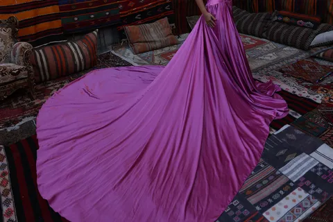 Cappadocia: Photo Shooting With Flying Dress & Carpet House