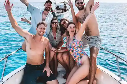 Tour privato in barca di Saranda: Gremina, Kakome, Krorez, Turtle