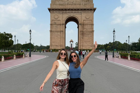 From Delhi: 5-Day Golden Triangle & Tiger Safari Journey Transportation and guide service only