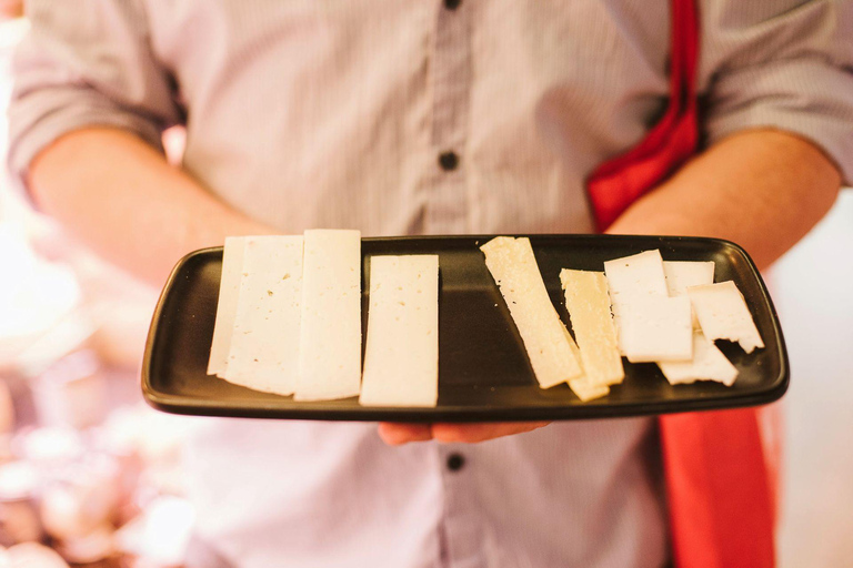 San Sebastian: Food Tour & Supper Club Dining Experience