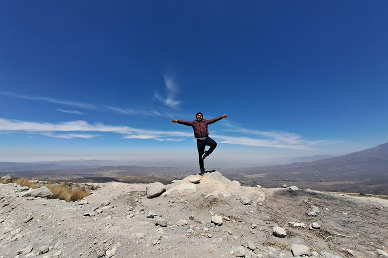 Arequipa: Sillar Route, Quarries + Culebrillas Trekk