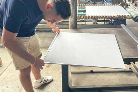 Guangzhou: Private Factory Tour with Guide Multilingual Help