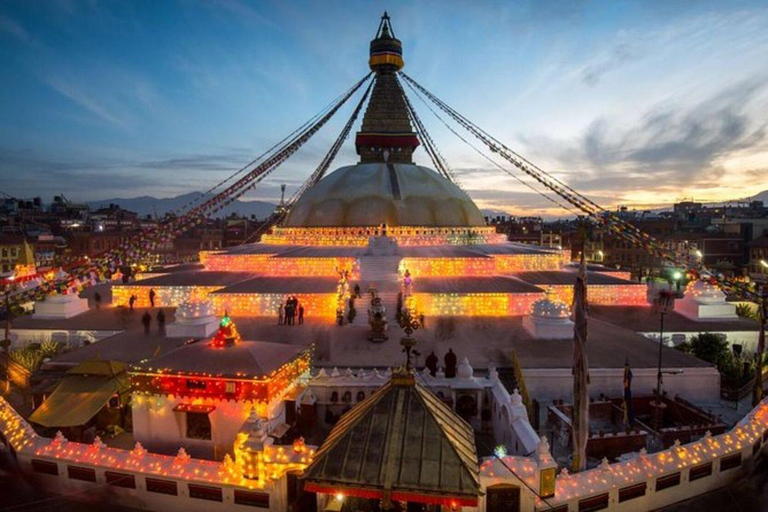 Kathmandu and Pokhara Sightseeing Tour – 5 Days In nepal