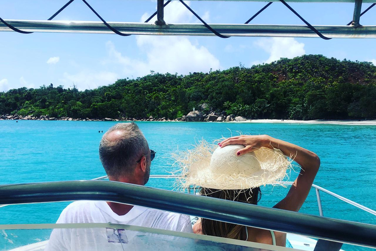 Schnorcheln im St-Pierre Marine Park und an der Anse Petite Cour