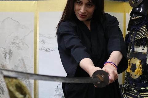 Osaka: Learn Bushido - Trial Slashing with Samurai Sword Trial slashing in Bushido with Samurai Sword real sharpnes