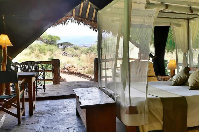 3 dagars Amboseli safari med lyxig lodge och flyg3 dagar Amboseli flygpaket