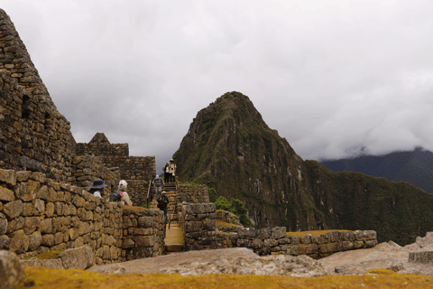Machu Picchu: Classic Route Ticket (Circuit 2) 1D – Inca Bridge Route