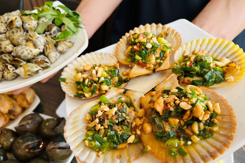 Saigon Seafood &amp; Craft Brews till fots eller på skoterPrivat rundtur