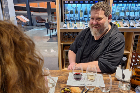 Odisseia gastronômica em Adelaide: passeio a pé com degustação de vinhosOdisseia gastronómica em Adelaide: passeio gastronómico a pé com prova de vinhos