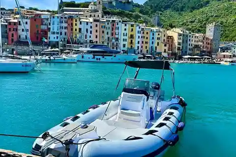 Portofino: Tour privato in barca delle gemme di Monterosso e Rapallo