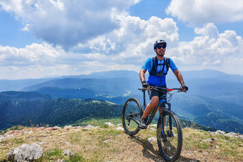 Sarajevo: Hardtail Mountain Bike Rental with Helmet and Lock