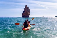 Benagil, Benagil Caves et Secret Spots Guided Kayaking Tour - Housity