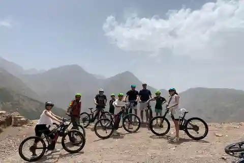 Au départ de Marrakech Excursion en vélo électrique dans l'Atlas