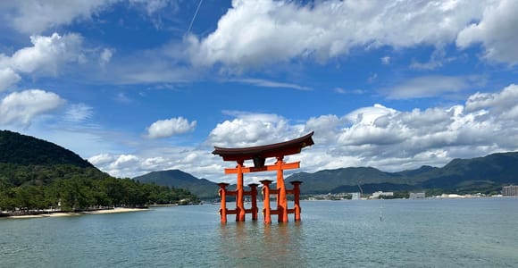 Hiroshima & Miyajima 6,5-stündige Führung – Kuppel, Park & Schrein