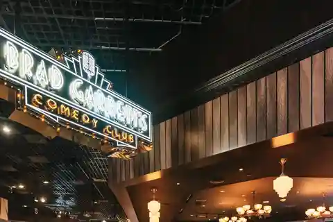 Strip de Las Vegas : Comedy Club de Brad Garrett au MGM Grand