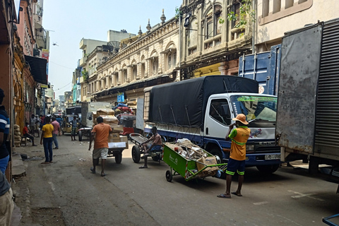 Local Colombo City Tour by Tuk Tuk ( Morning / Evening )