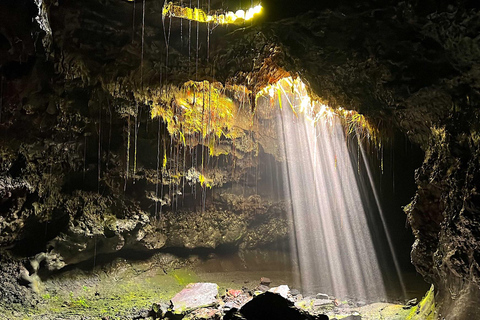 Reunion Island: Active tour in the lava tunnels of Piton de la Fournaise Reunion: Sporty tour in the lava tunnels of Piton de la Fournaise