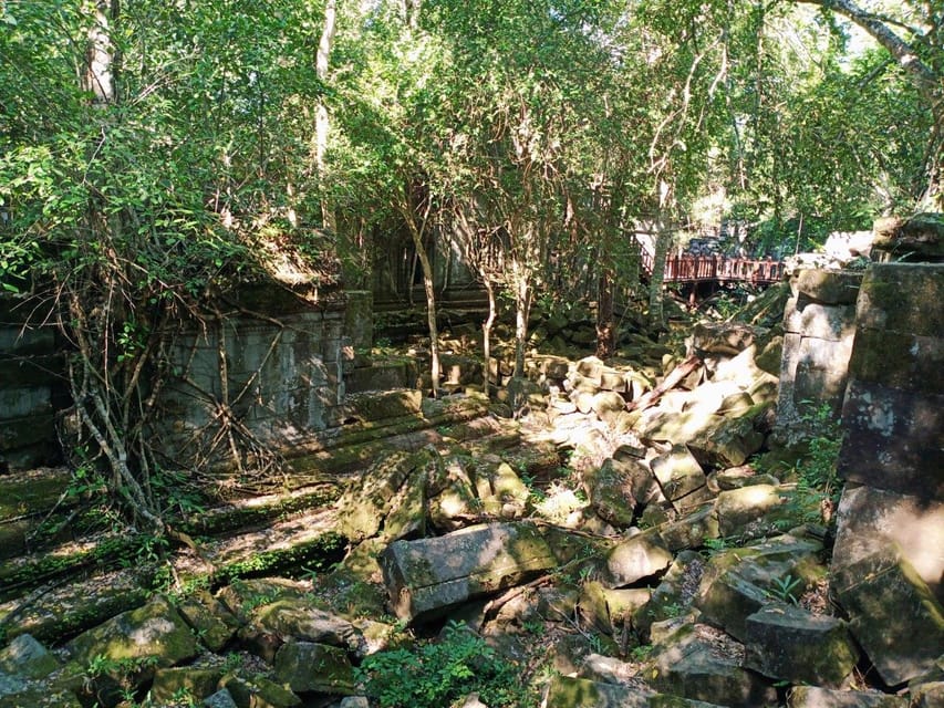 Private One Day Trip To Banteay Srei, Beng Mealea and Rolous - Housity
