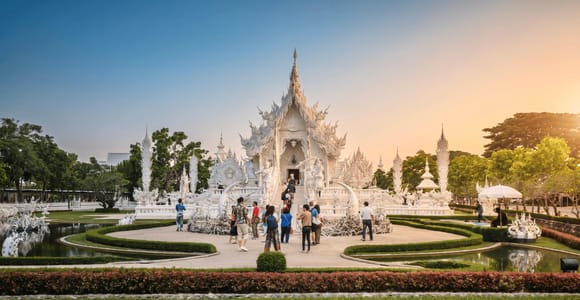 Chiang Mai: White Temple & More, Karen Tribe & Lalitta Cafe