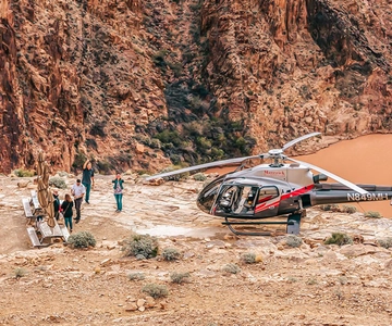Grand Canyon West: West Rim Helicopter Tour with Landing