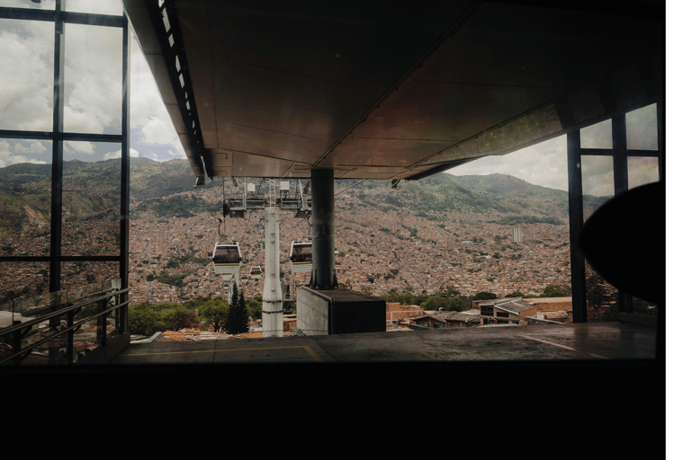 Medellín: Wycieczka po mieście z przejażdżką metrem i metrocable